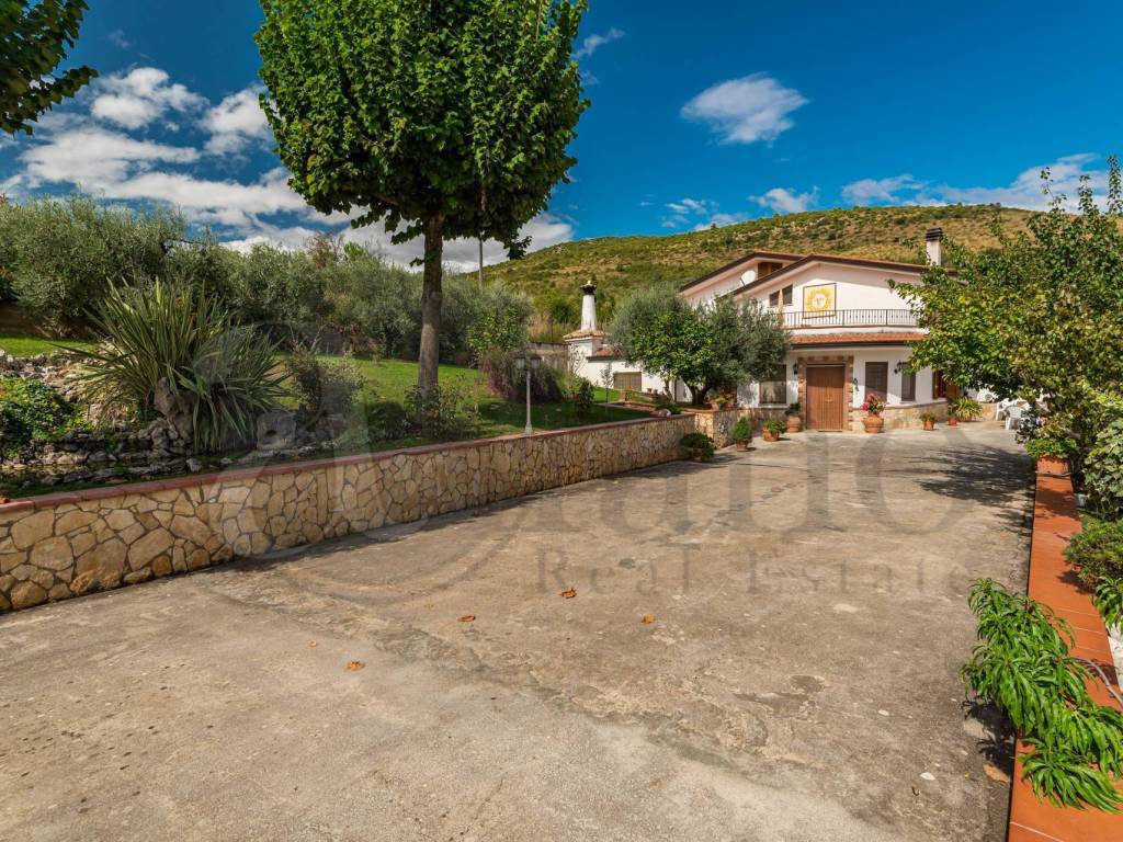 Villa a Pontecorvo in Contrada Sant'Oliva - Foto 4