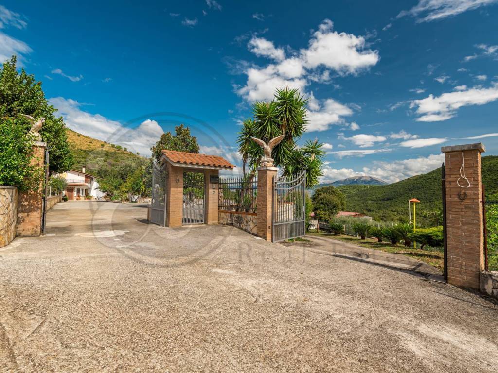 Villa a Pontecorvo in Contrada Sant'Oliva - Foto 5
