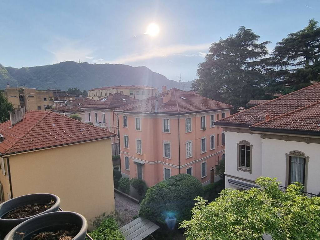 Appartamento a Como in Via Teresa Ciceri - Foto 3