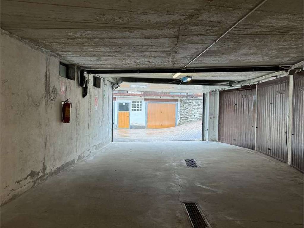 Box / garage a Campodolcino in Via Giavere - Foto 4