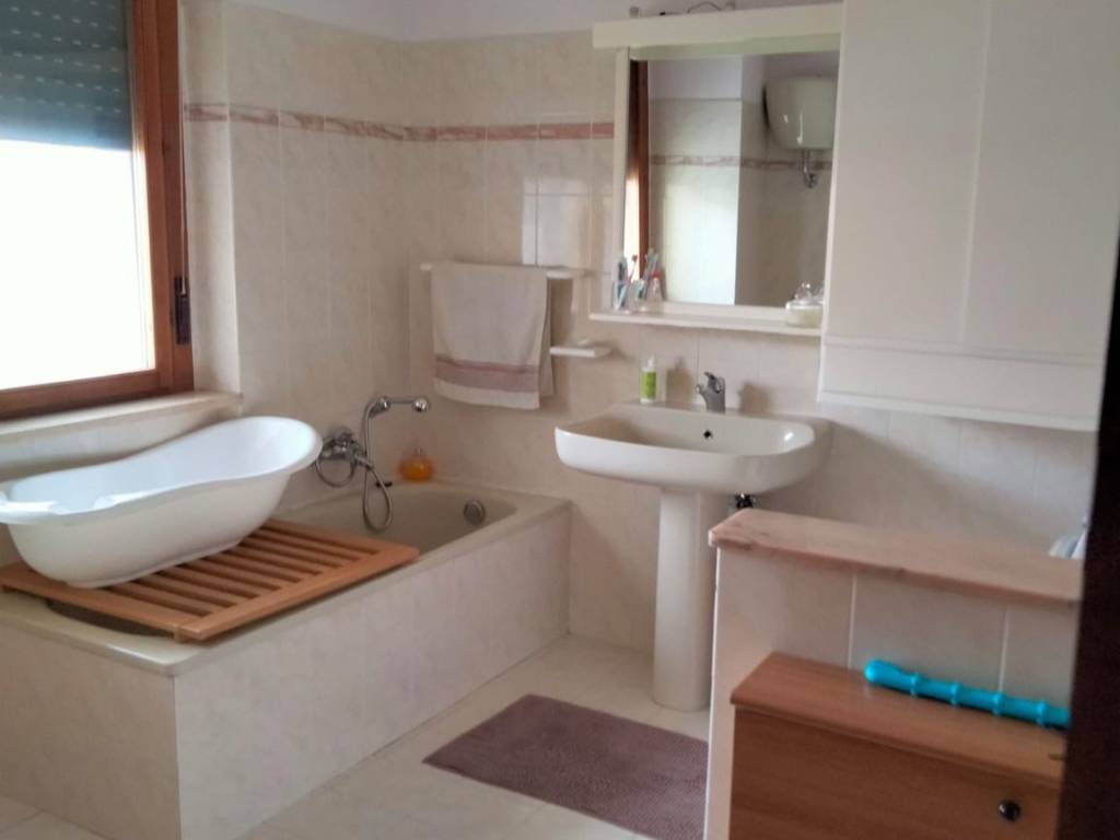 Villa a Castel di sangro in Via Vasto, 5 - Foto 4