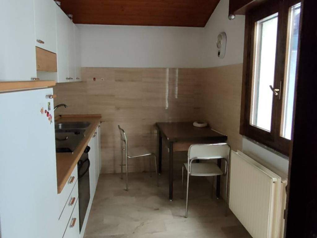 Appartamento a Tolmezzo in Via Monte Nero, 15 - Foto 3