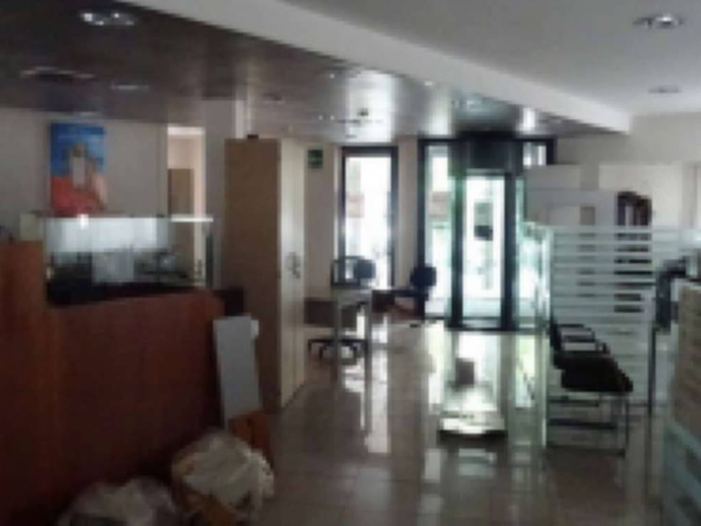 Immobile a Montefiascone in piazzale Roma - Foto 4