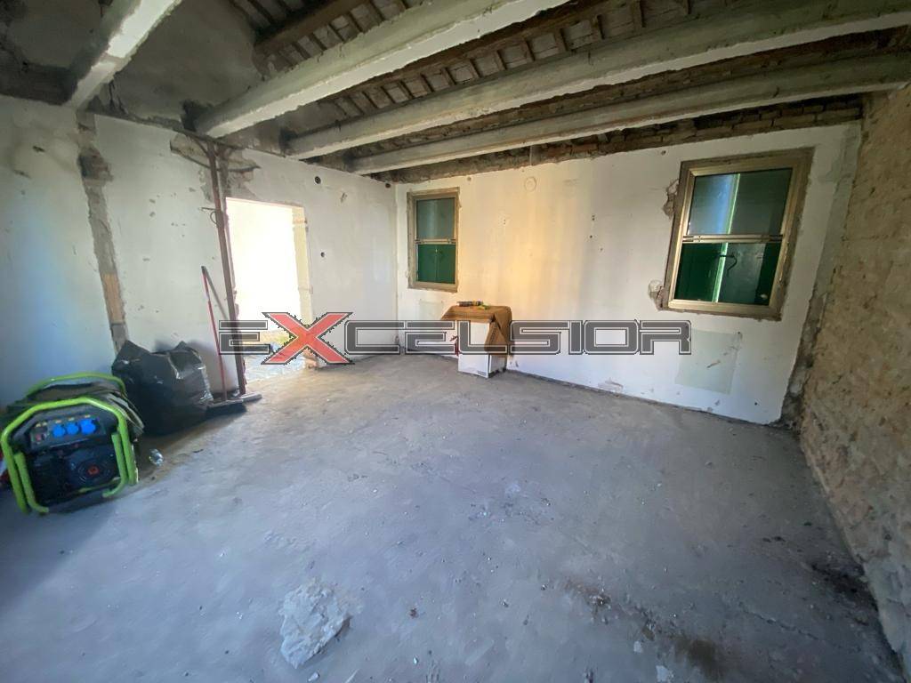 Casa indipendente a Adria in Corso Mazzini n. 7 - Adria - Foto 2