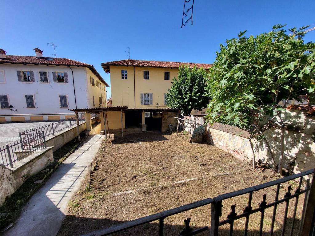Casa indipendente a Bra in Via Parpera - Foto 4