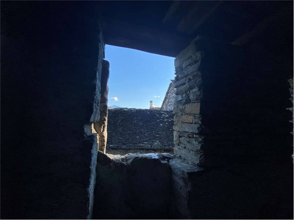 Rustico / casale a Montecrestese in Frazione Roledo, snc - Foto 3