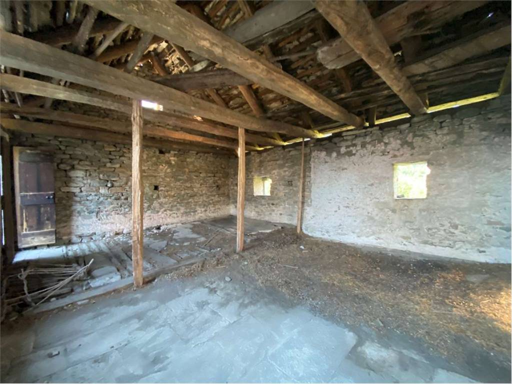 Rustico / casale a Montecrestese in Frazione Roledo, snc - Foto 4