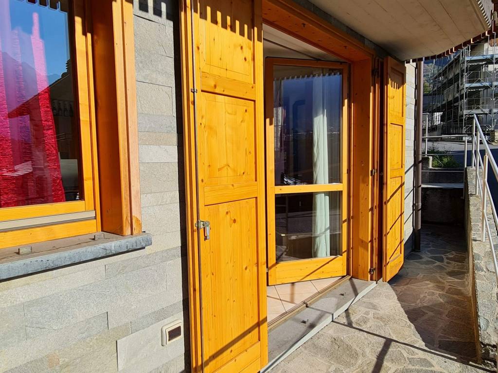 Appartamento a Chiesa in valmalenco in Via V Alpini - Foto 5