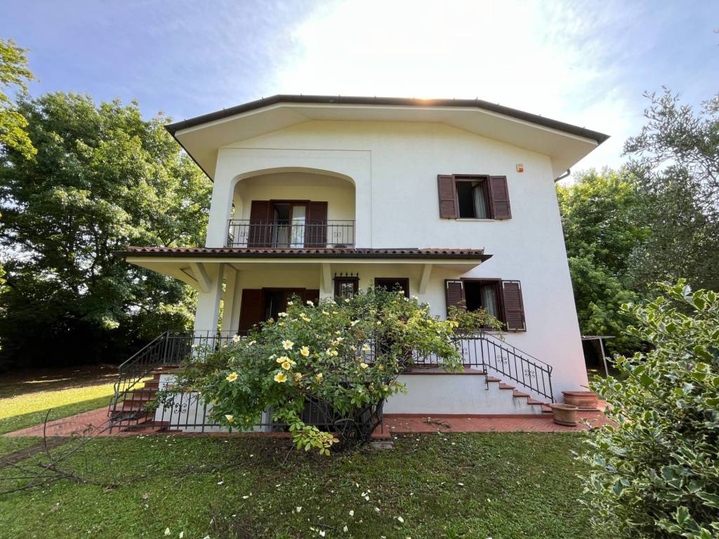Villa a Gorizia in STRADA VECCHIA - Foto 4
