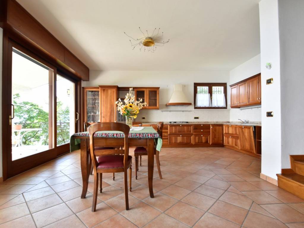 Villa a San zeno di montagna in Via Cà dei Danni - Foto 4
