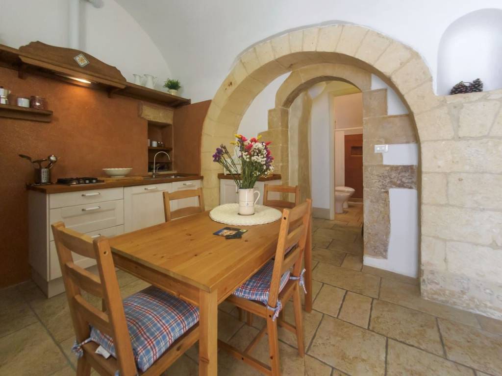 Casa indipendente a Muro leccese in Via Isonzo - Foto 5