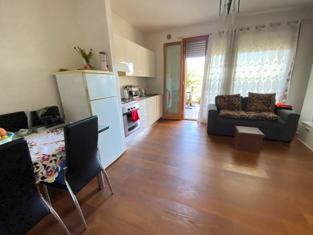 Appartamento a Riccione in Viale Adamello - Foto 3
