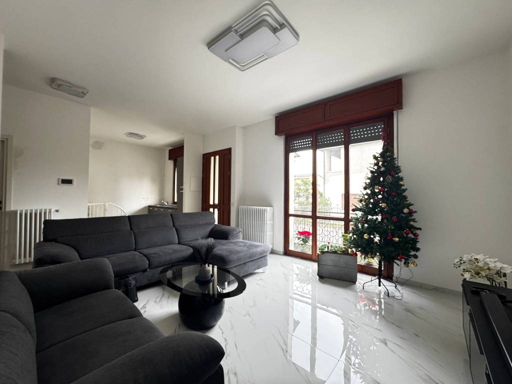 Villa a Seveso in Via Senofonte, 10 - Foto 3