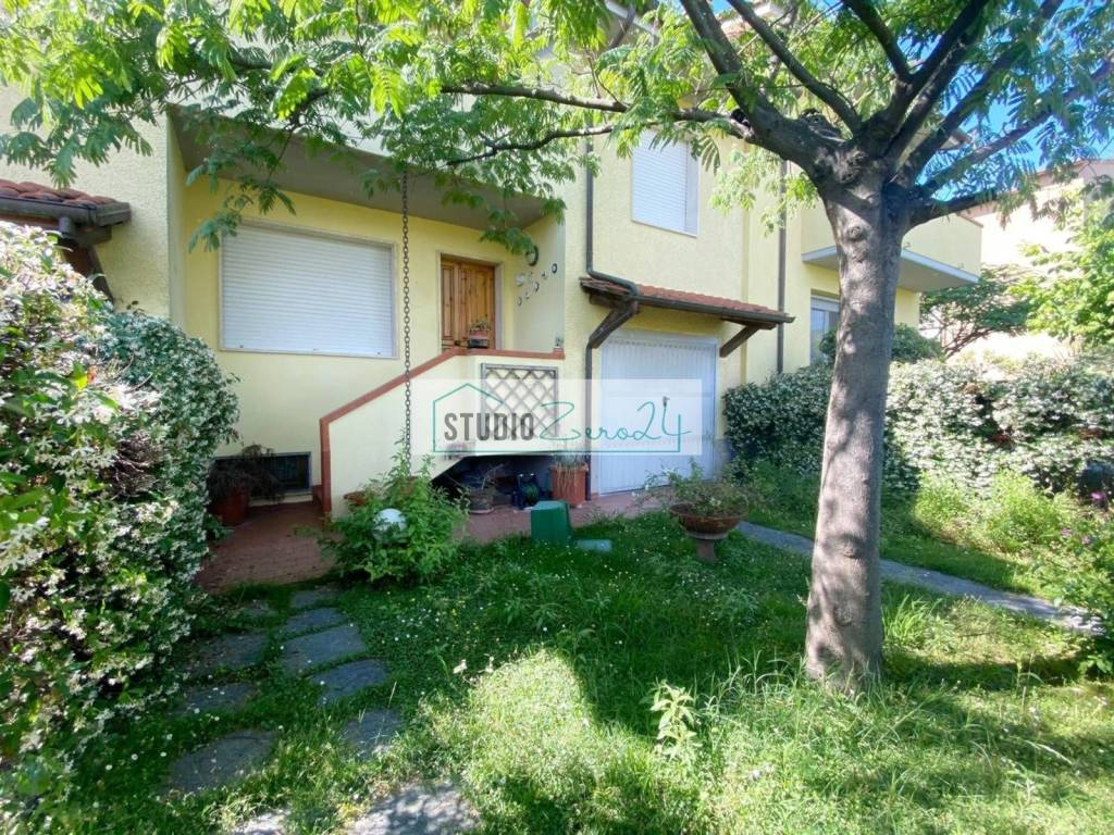 Villetta a schiera a Camaiore in via arginvecchio - Foto 4