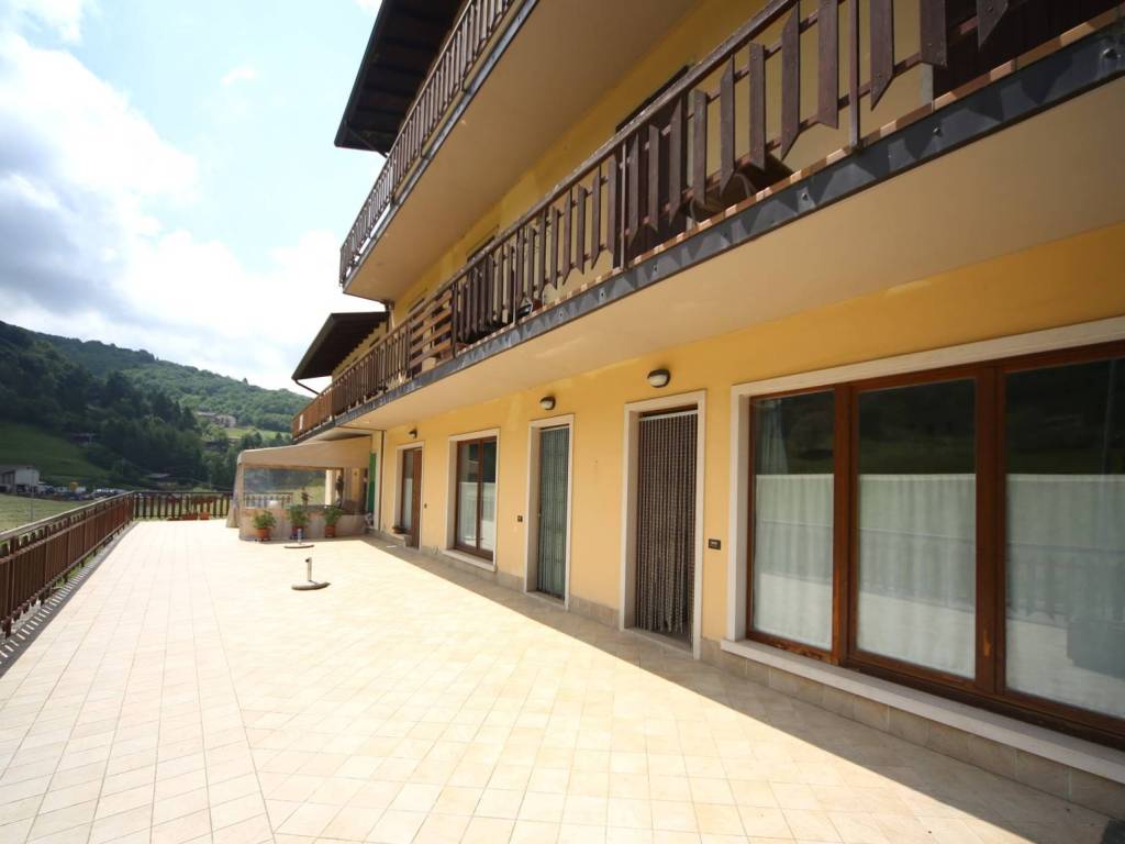 Appartamento a San zeno di montagna in Via Prada, 26 - Foto 2