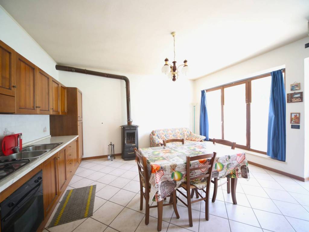 Appartamento a San zeno di montagna in Via Prada, 26 - Foto 4
