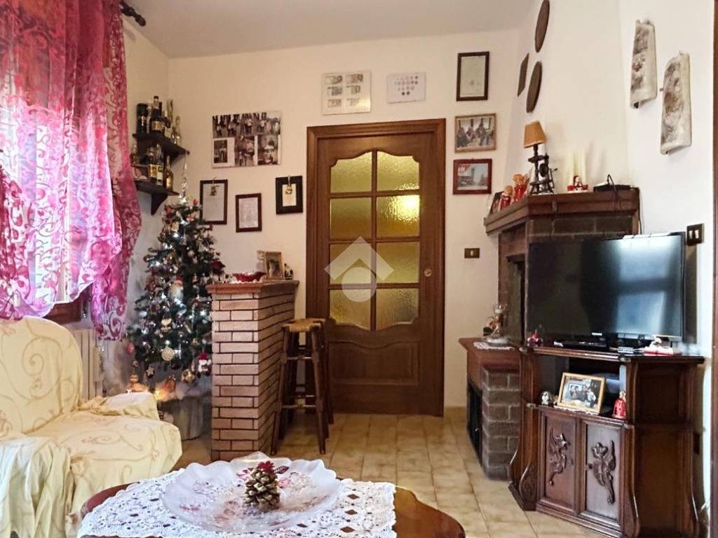 Casa indipendente a Molinella in Via Confine Inferiore, 93 - Foto 2