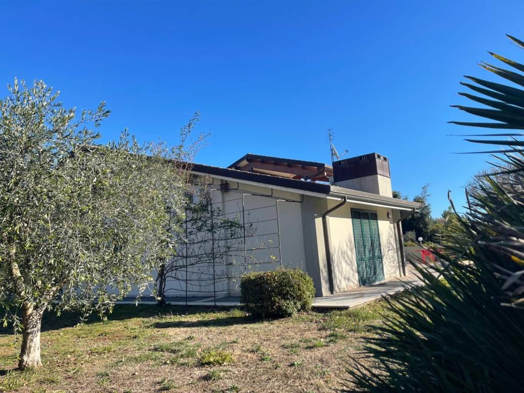 Villa a Perugia in Strada Eugubina - Foto 2