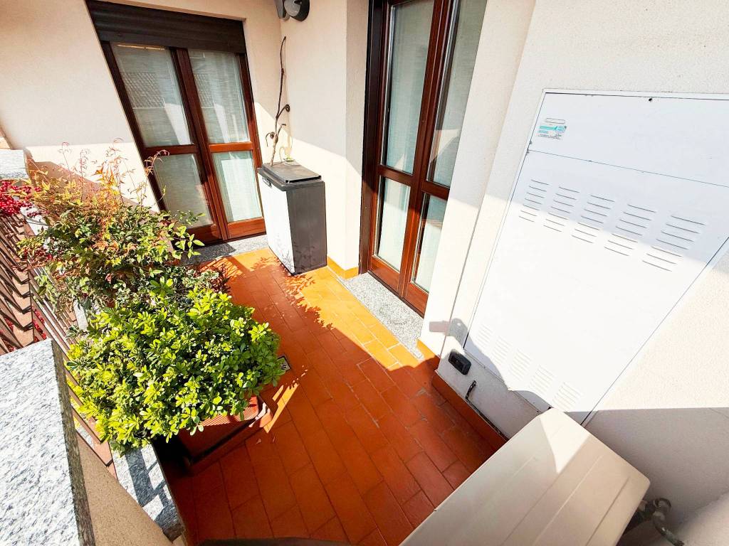 Appartamento a Caronno pertusella in Via Johann Sebastian Bach - Foto 4