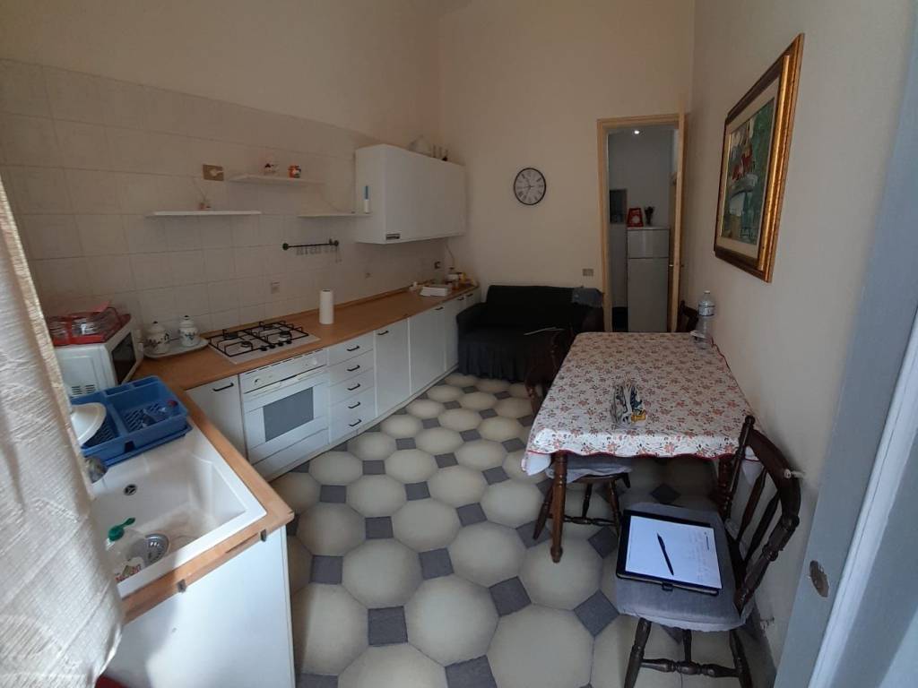 Appartamento a Cinisi in Via Generale Vito Artale - Foto 2
