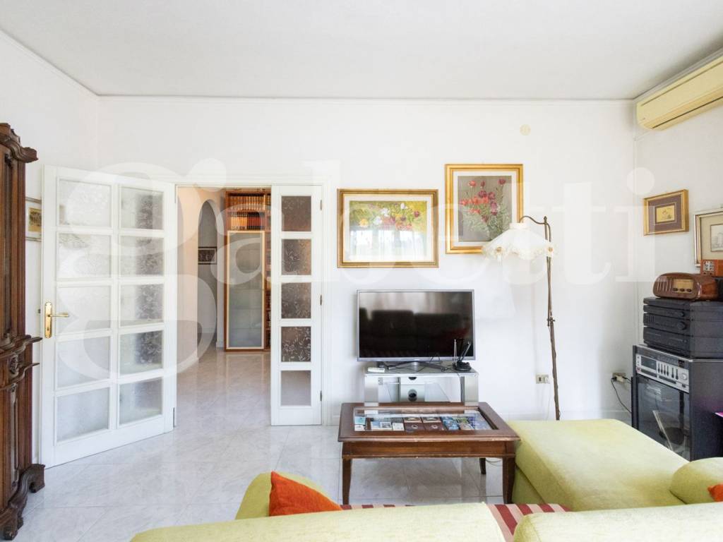 Appartamento a Cagliari in Via Galvani , sn - Foto 2