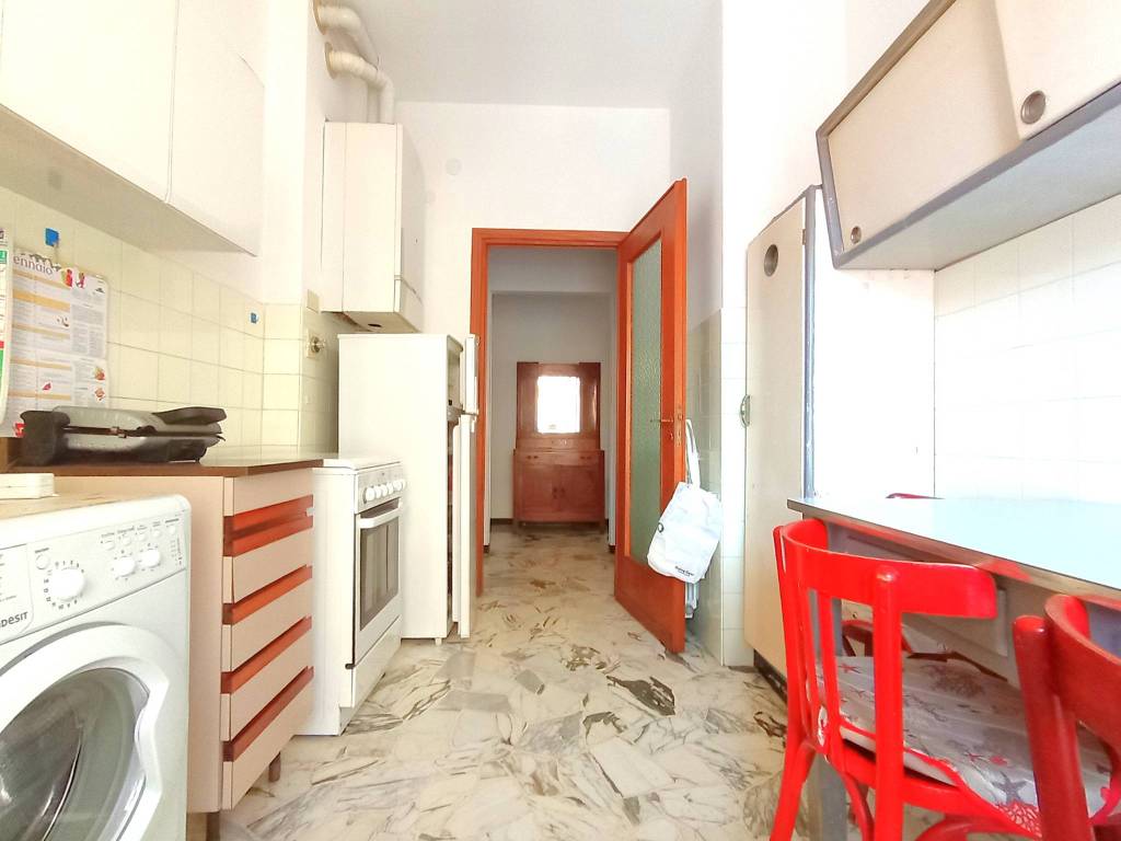 Appartamento a Spotorno in Via Berninzoni, 38 - Foto 4