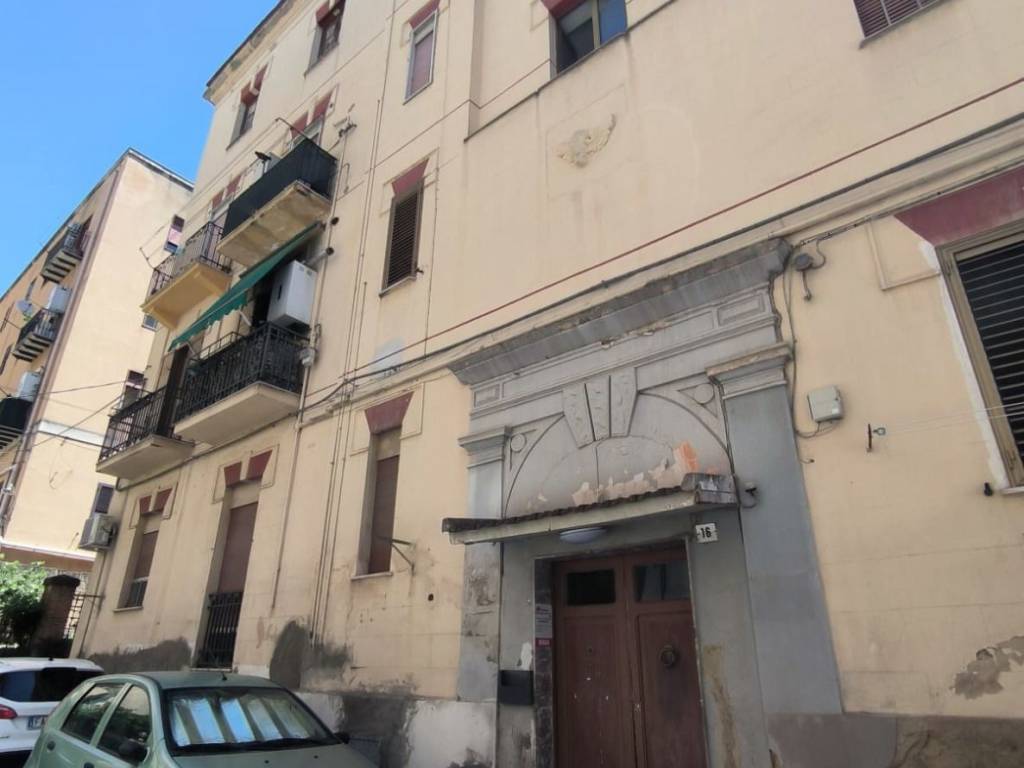 Appartamento a Caltanissetta in Via Piedigrotta, 16 - Foto 2