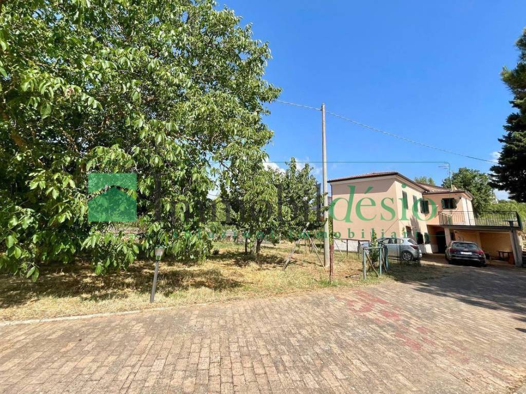 Villa a Picerno in Contrada Campo di Donei - Foto 2