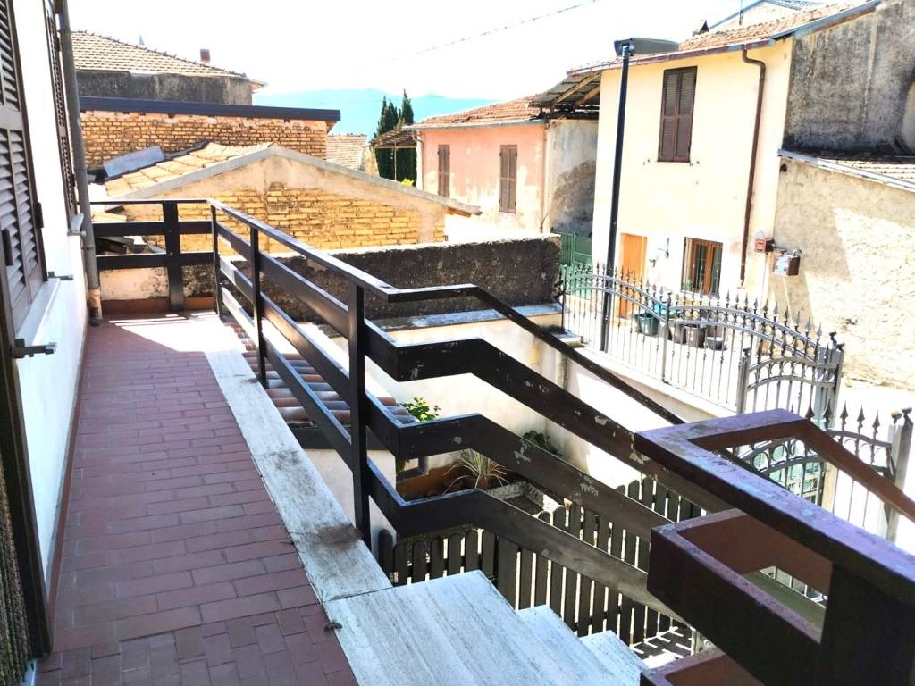 Villa a Avezzano in Via Emilio Salgari, 8 - Foto 2