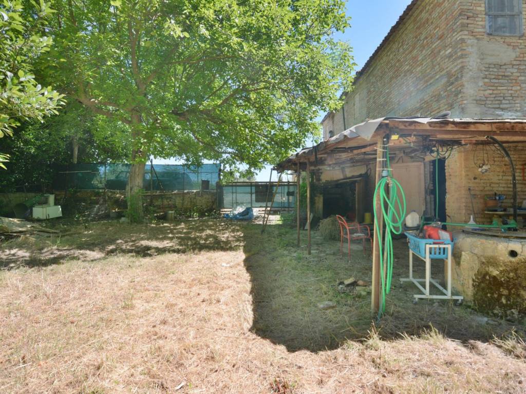 Rustico / casale a Recanati in Contrada Castelnuovo, 1 - Foto 2