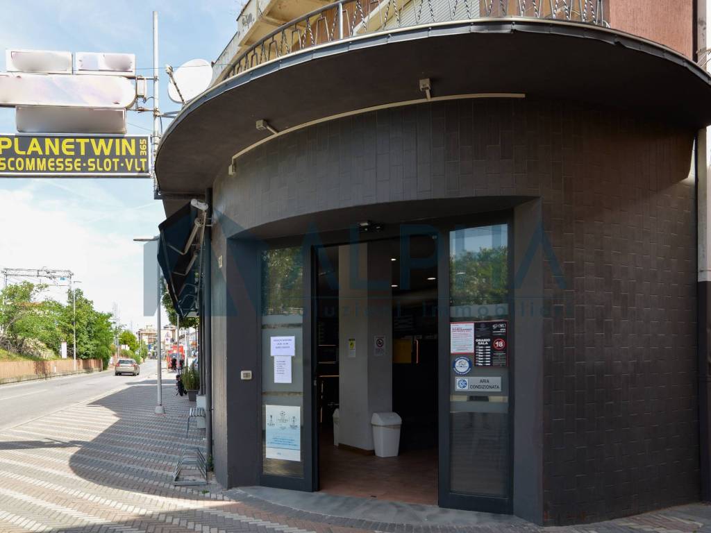 Immobile a Bellaria-igea marina in Via Alfredo Panzini - Foto 2