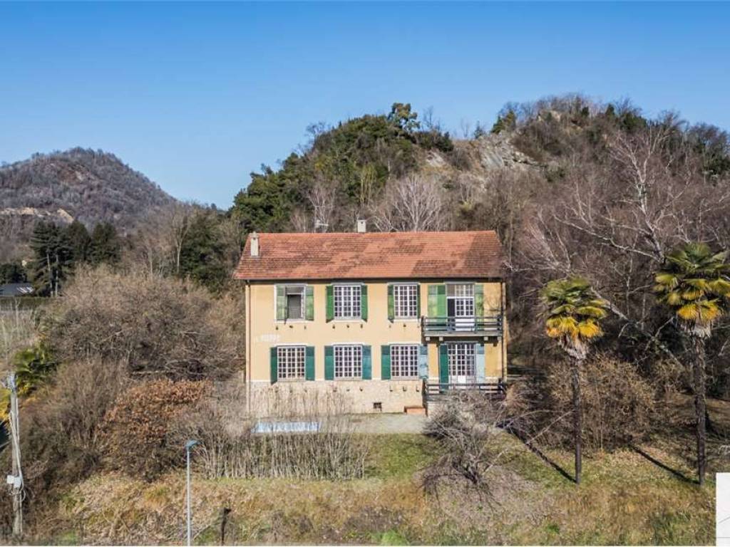 Villa a Angera in Via Cervino, 9 - Foto 4