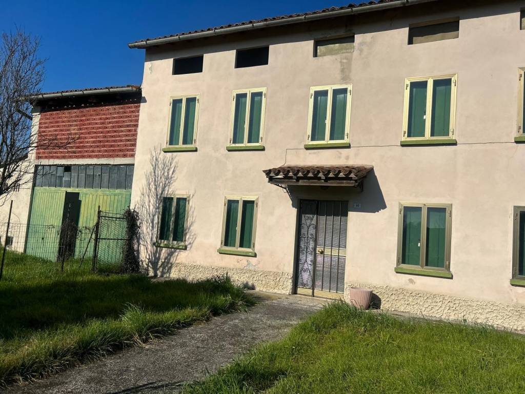 Casa indipendente a Thiene in Via Vegre 22 - Foto 3