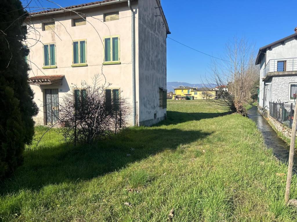 Casa indipendente a Thiene in Via Vegre 22 - Foto 4