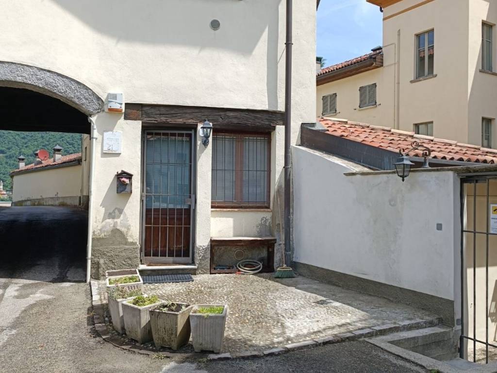 Appartamento a Como in Via Mognano, 23 - Foto 3
