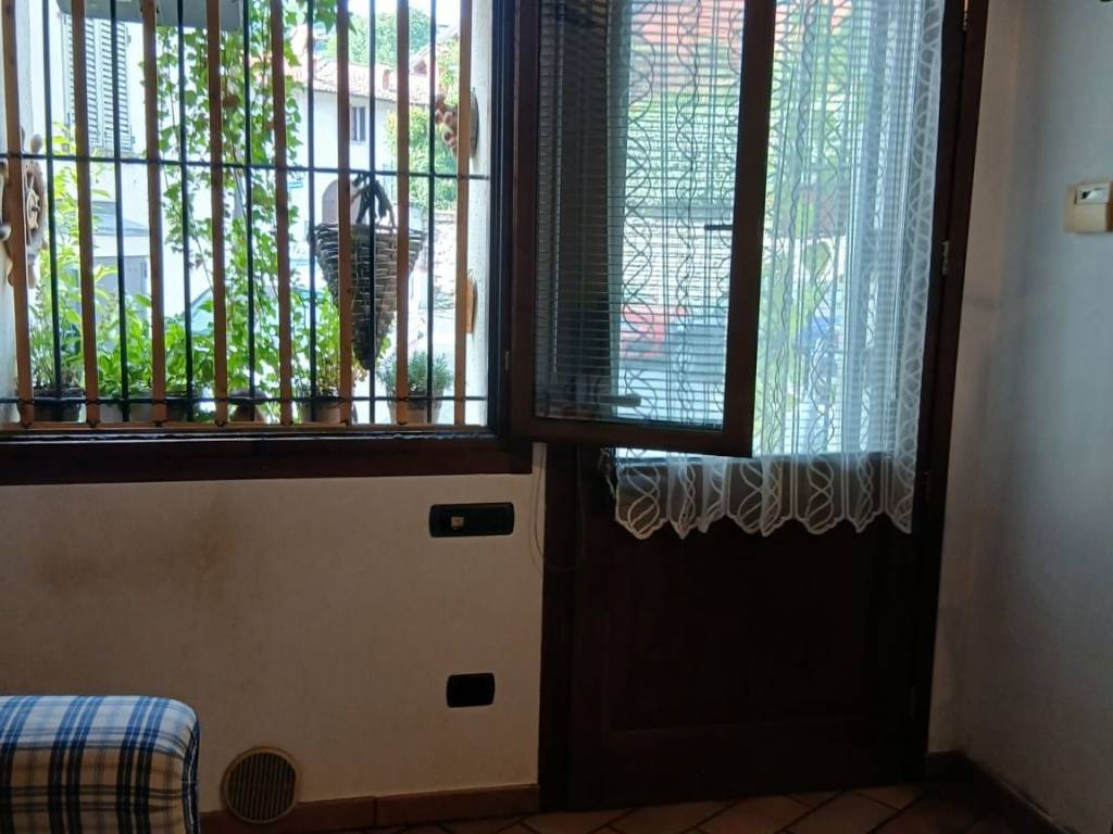 Appartamento a Como in Via Mognano, 23 - Foto 4