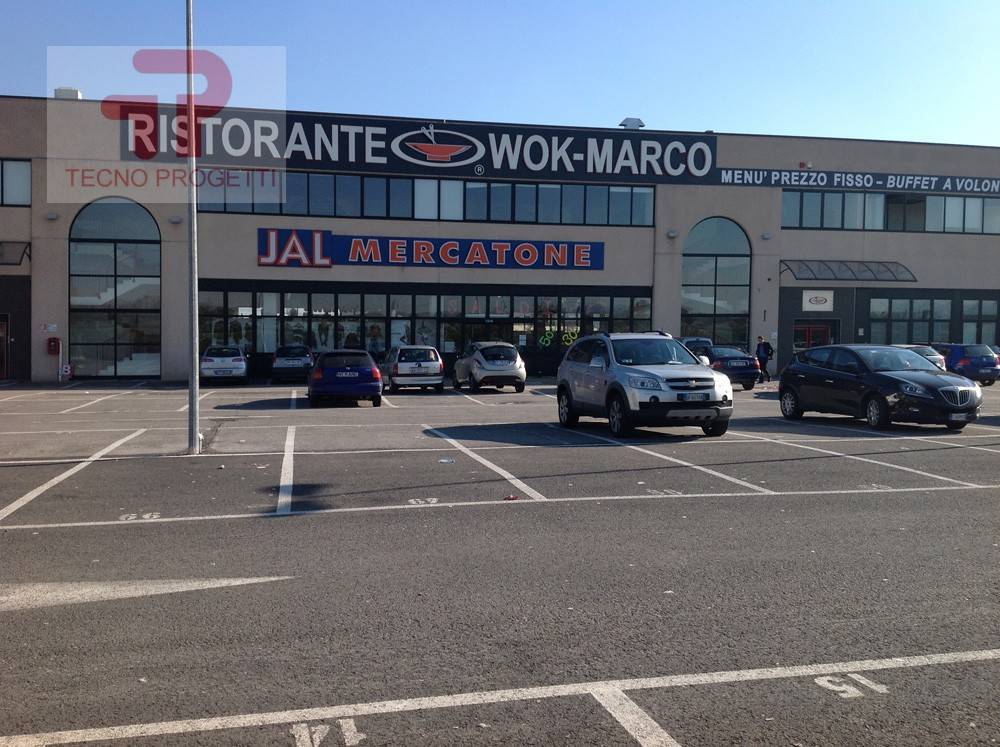 Immobile a Due carrare in Strada Battaglia SS16 - Foto 4