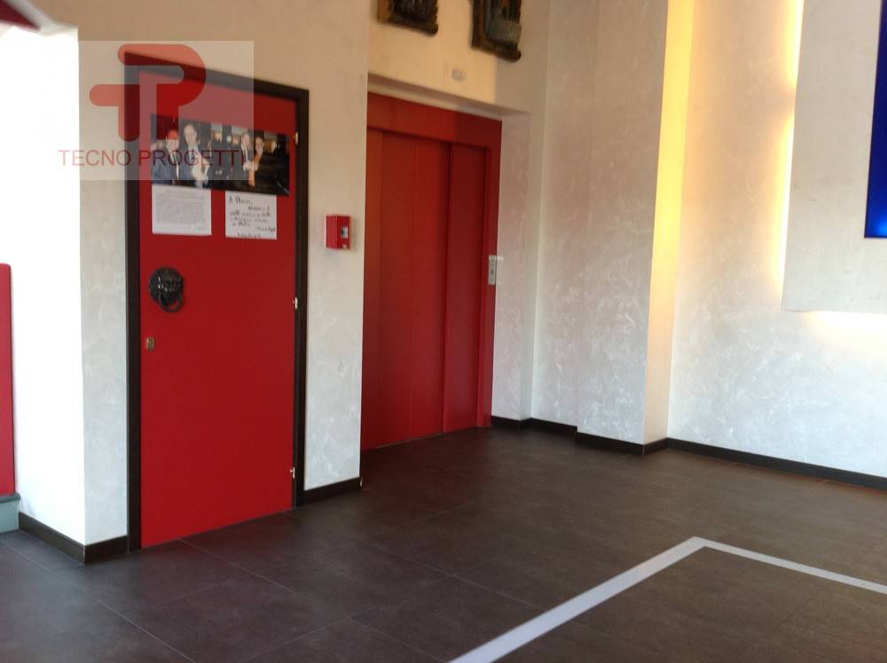 Immobile a Due carrare in Strada Battaglia SS16 - Foto 5