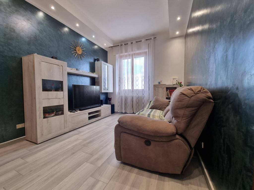 Appartamento a Loro piceno in Viale Dottor Pietro Santini - Foto 2
