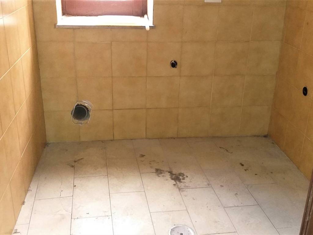 Palazzo / stabile a Trani in Via Carrettieri - Foto 2