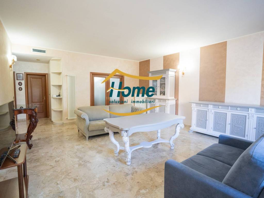 Casa indipendente a Sammichele di bari in Via Gaetano Moschetti - Foto 5