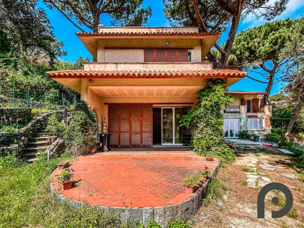 Appartamento a Celle ligure in Via Craviou, 30 - Foto 2
