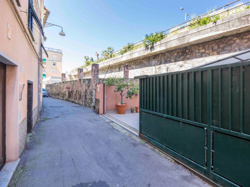 Appartamento a Genova in Via Antica Romana di Quinto - Foto 4