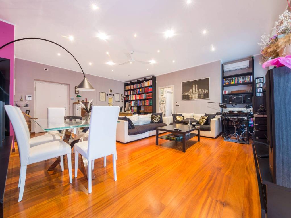 Appartamento a Genova in Via Santorre De Rossi di Santarosa - Foto 2