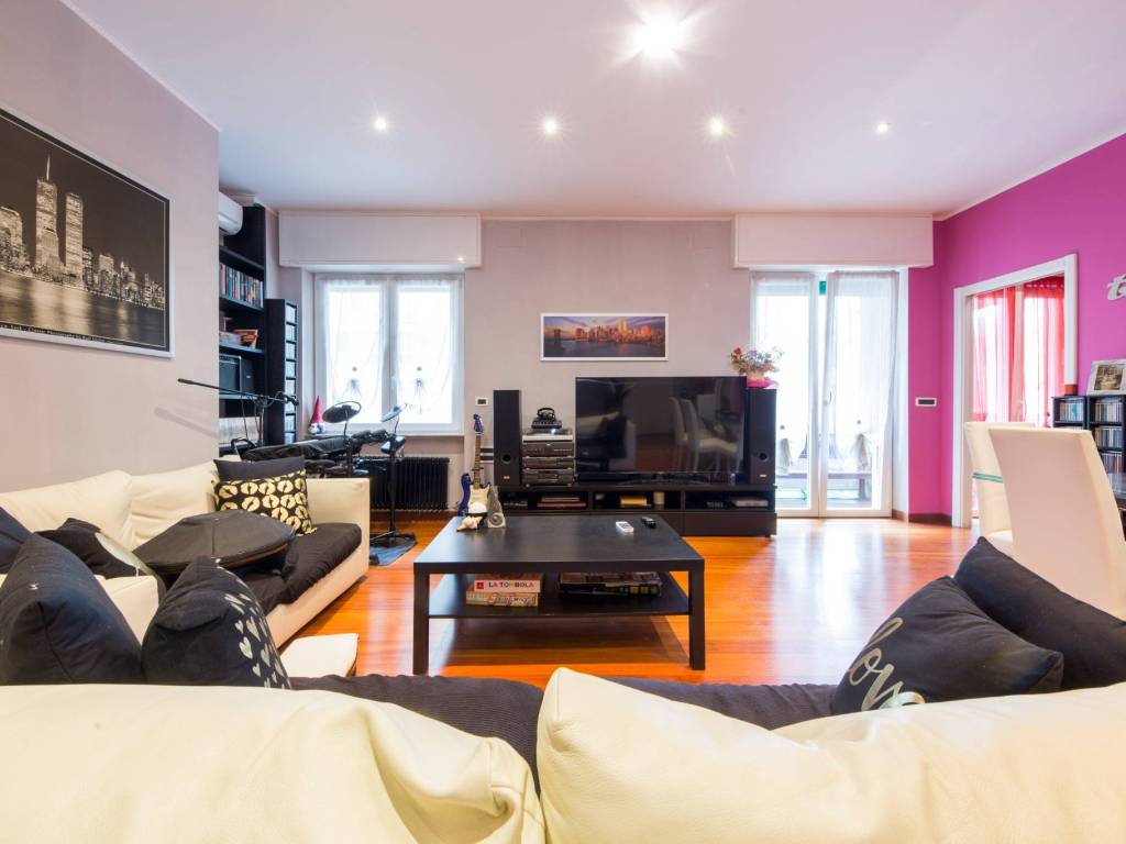 Appartamento a Genova in Via Santorre De Rossi di Santarosa - Foto 3