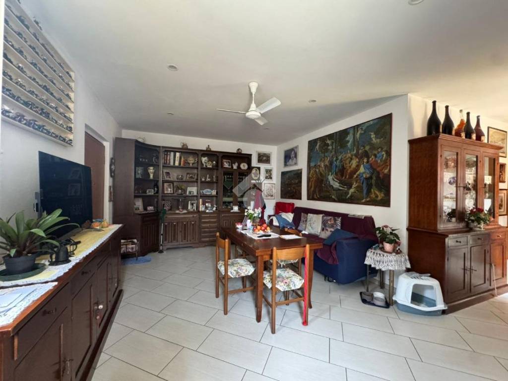 Casa indipendente a Vercelli in Via Lamporo, 19 - Foto 2