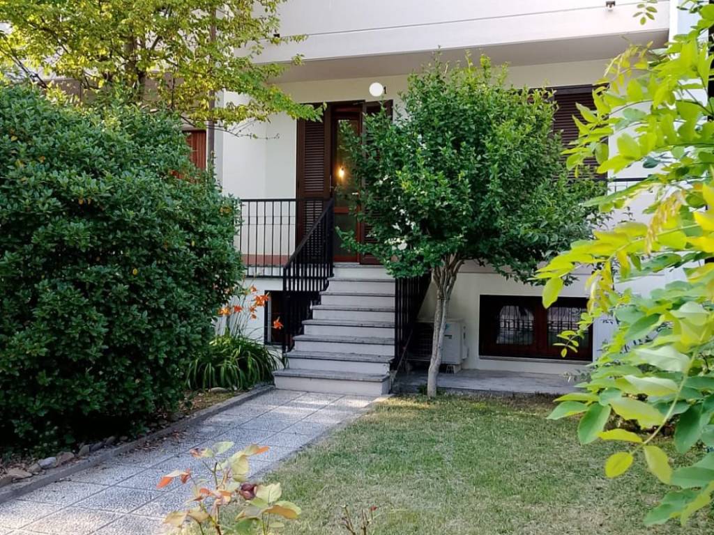 Villetta a schiera a Piacenza in Via Giuseppe Tedaldi - Foto 2