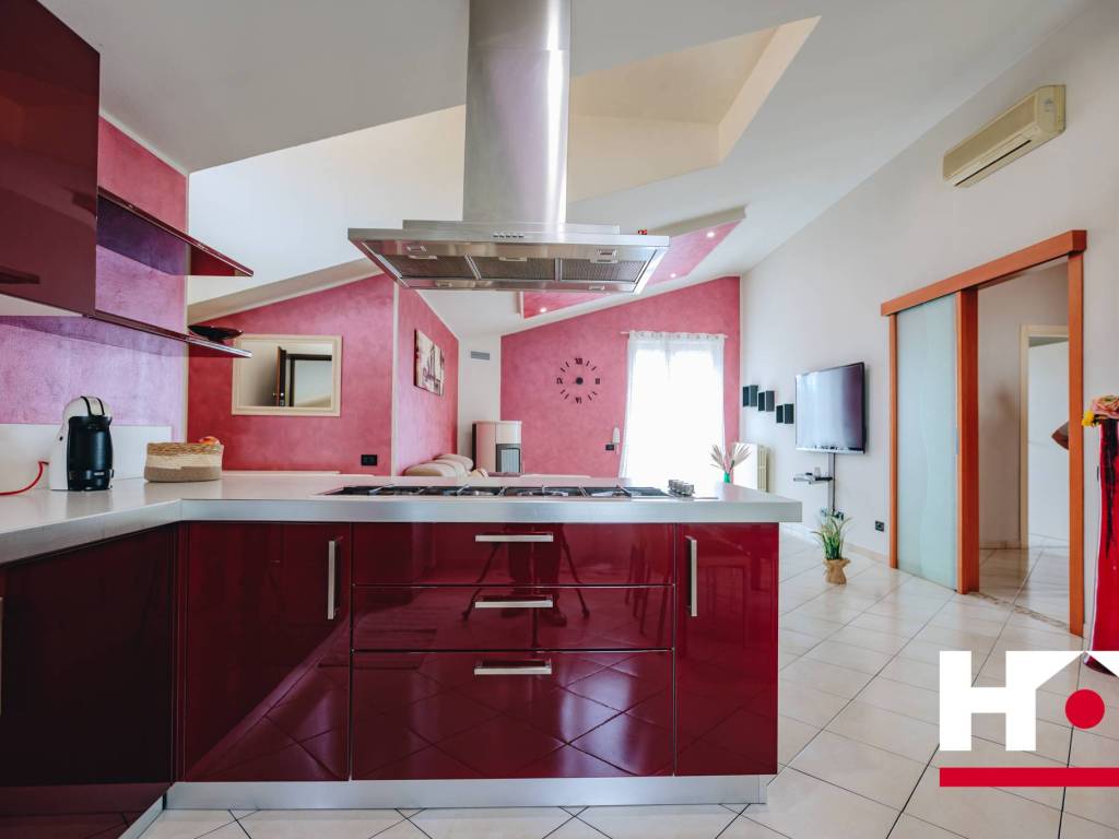 Appartamento a Castegnato in Via Angelo Canossi, 6 - Foto 2