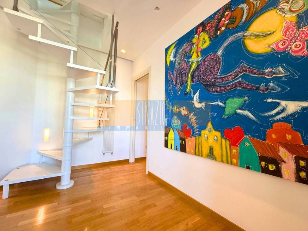 Attico / mansarda a Modugno in Via Don Tonino Bello, 5 - Foto 4