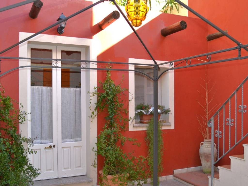 Casa indipendente a Teulada in Via Vittorio Emanuele, 6 - Foto 2